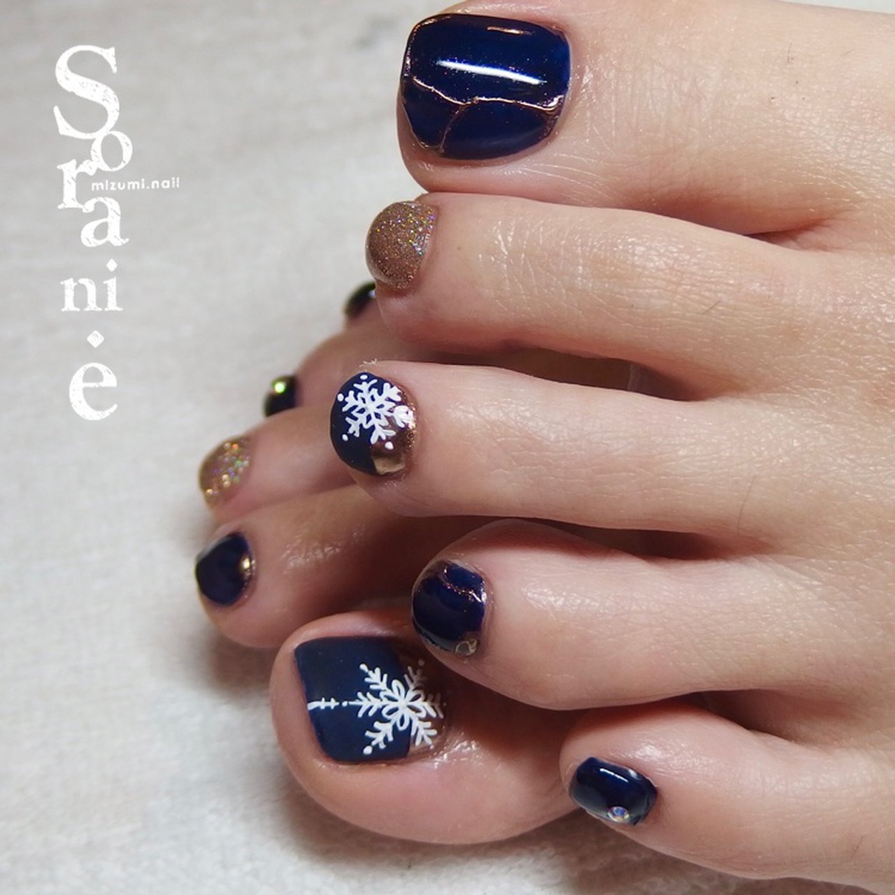 冬 クリスマス フット シンプル ショート Mizumi Sorani E のネイルデザイン No ネイルブック