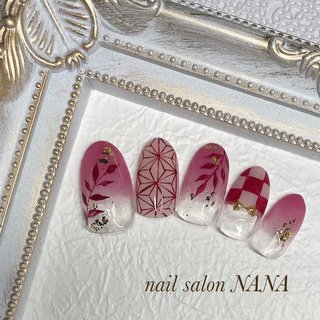 鬼滅の刃ネイル💕禰󠄀豆子デザイン 

#ネイルサロンナナ #nailsalonNANA#千葉市緑区ネイルサロン #千葉市ネイルサロン#ちはら台ネイルサロン #ちはら台ネイル #ちはら台#おゆみ野ネイルサロン#おゆみ野ネイル#おゆみ野 #浜野ネイルサロン #浜野ネイル#浜野#鎌取ネイルサロン #鎌取ネイル #鎌取#ジェルネイル#鬼滅の刃#鬼滅の刃ネイル #禰󠄀豆子ネイル #和柄ネイル #お正月ネイル #冬ネイル#市松模様#麻の葉模様 #オールシーズン #ハンド #グラデーション #キルティング #和柄 #ミディアム #ピンク #ボルドー #ゴールド #ジェルネイル #ネイルチップ #nail salon NANA（TAMURA） #ネイルブック