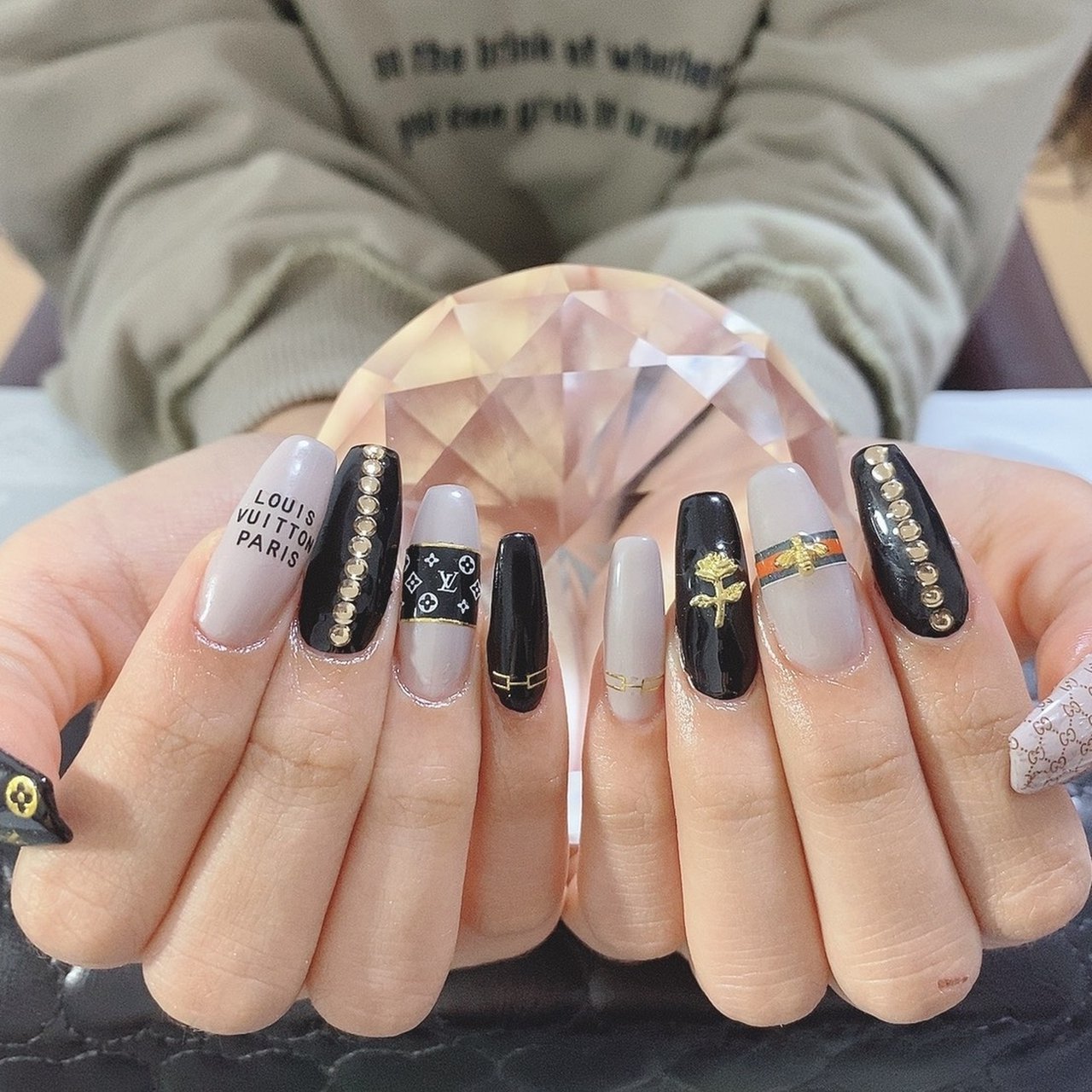 オールシーズン パーティー デート 女子会 ハンド 8nail ゆっころのネイルデザイン No ネイルブック