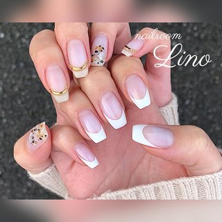 シンプル ゴールド 白フレンチのネイルデザイン 2ページ目 ネイルブック