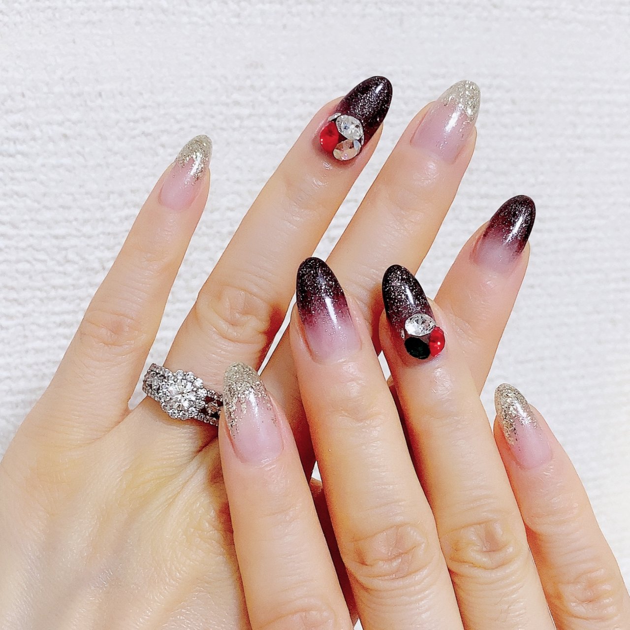 グラデーション ラメ ビジュー お客様 涼子のネイルデザイン No ネイルブック