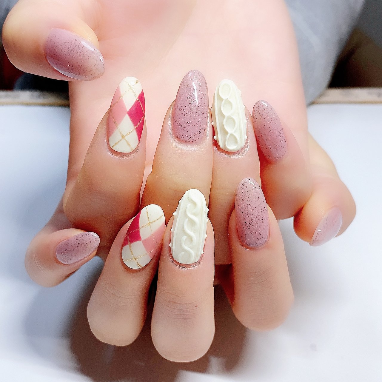 春 秋 冬 オールシーズン ニット 涼子のネイルデザイン No ネイルブック