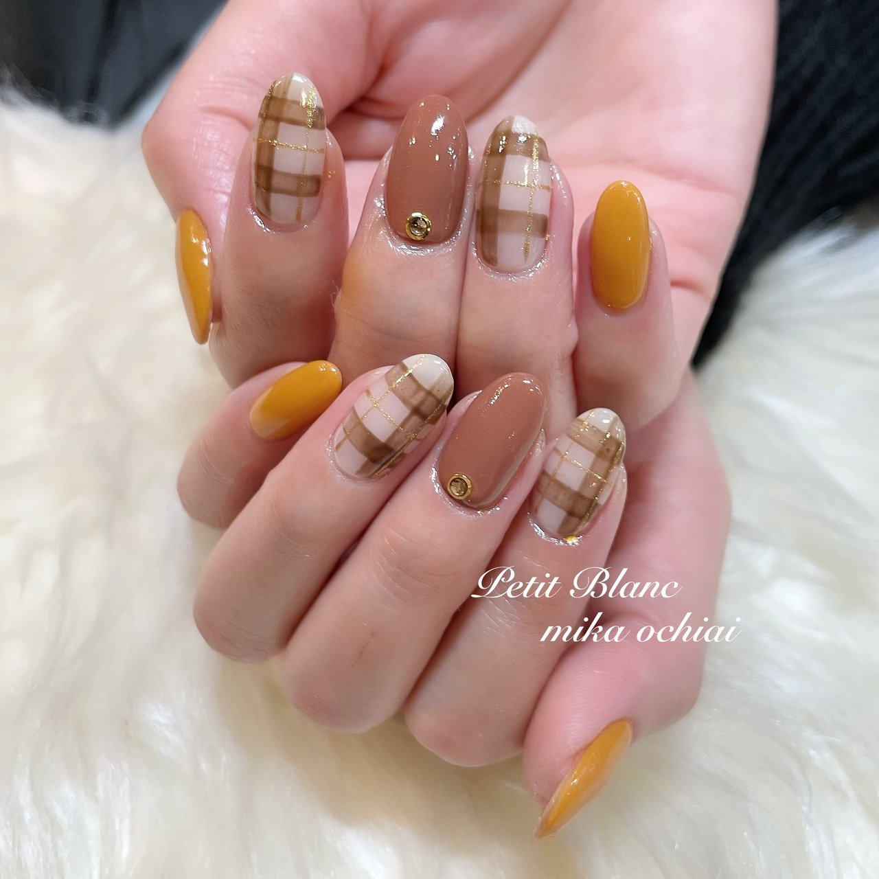 秋 冬 ハンド ワンカラー チェック Mika Ochiaiのネイルデザイン No ネイルブック