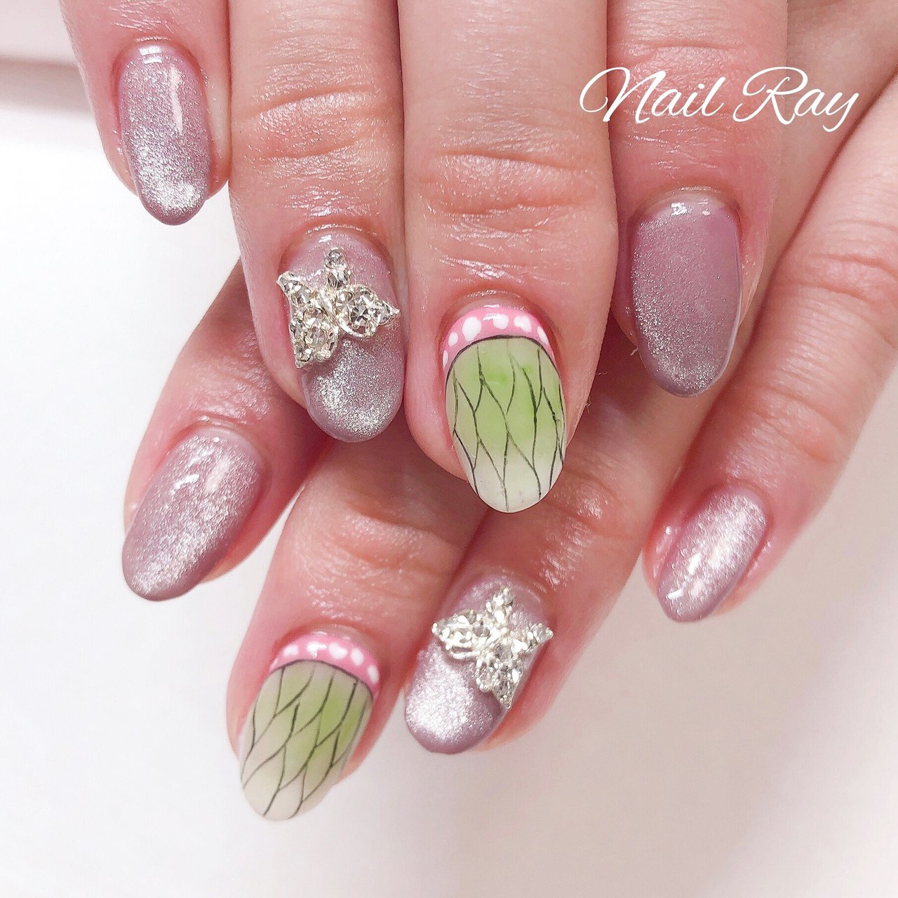 オールシーズン ハンド ミディアム ピンク グリーン Nail Ray Kanaのネイルデザイン No ネイルブック