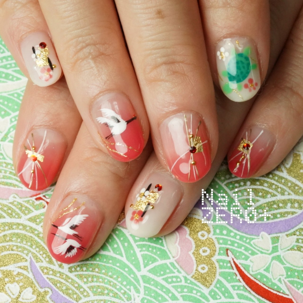 冬 お正月 成人式 女子会 ハンド 塩見隼人 池袋 ネイルゼロプラスのネイルデザイン No ネイルブック