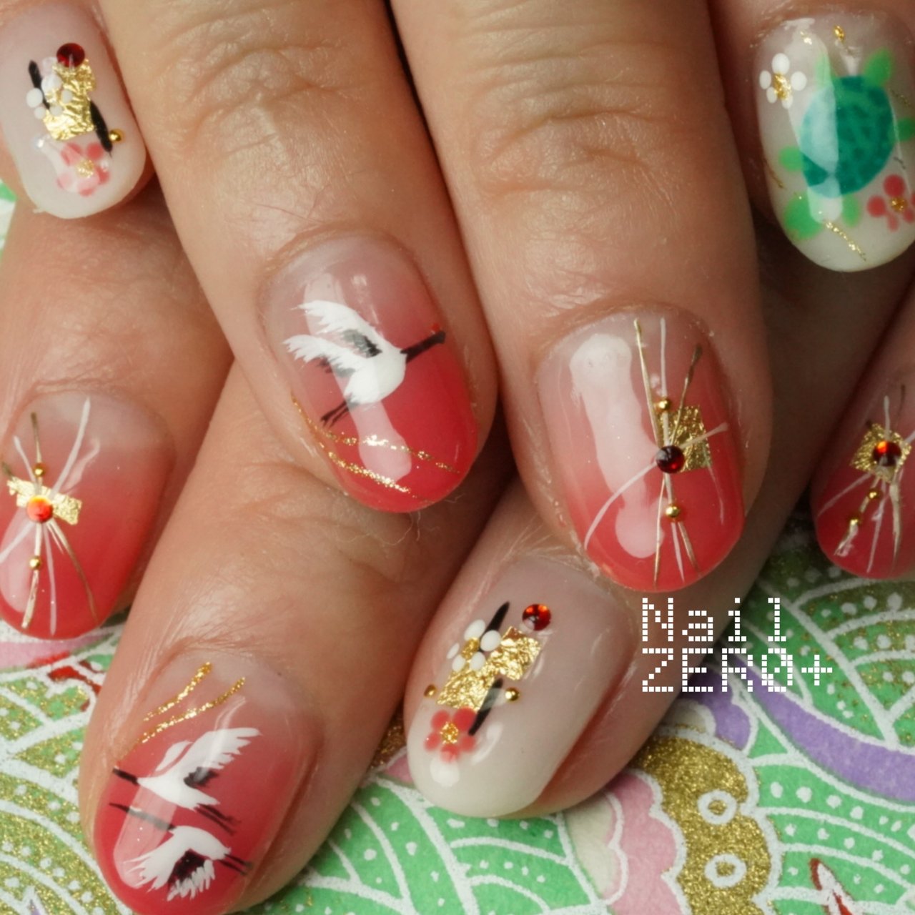 冬 お正月 成人式 女子会 ハンド 塩見隼人 池袋 ネイルゼロプラスのネイルデザイン No ネイルブック