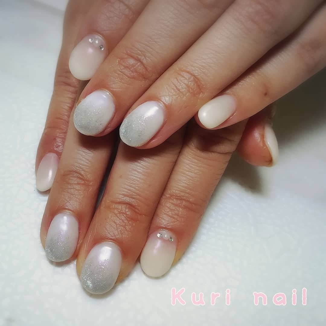 冬 クリスマス ブライダル ハンド シンプル くりのネイルデザイン No ネイルブック