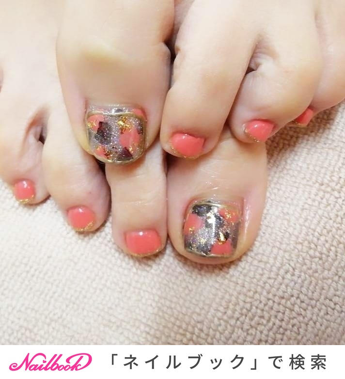 お正月 オレンジ ペディキュアのネイルデザイン ネイルブック