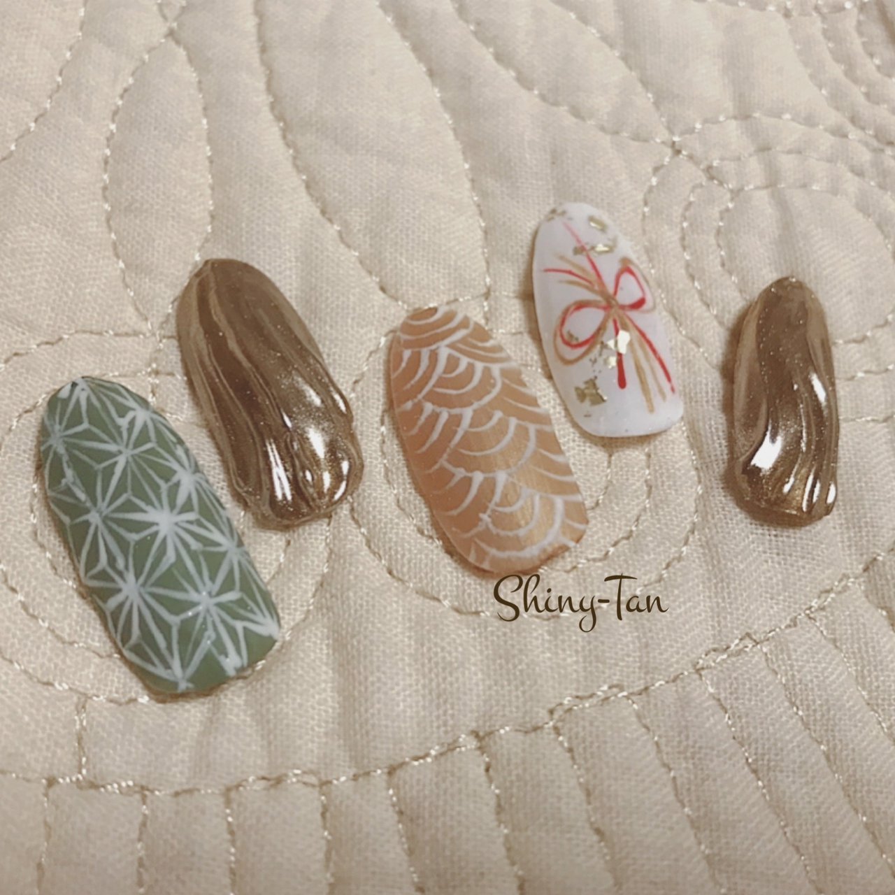 お正月 成人式 ハンド ミラー 和柄 Tantan 坦坦 のネイルデザイン No ネイルブック