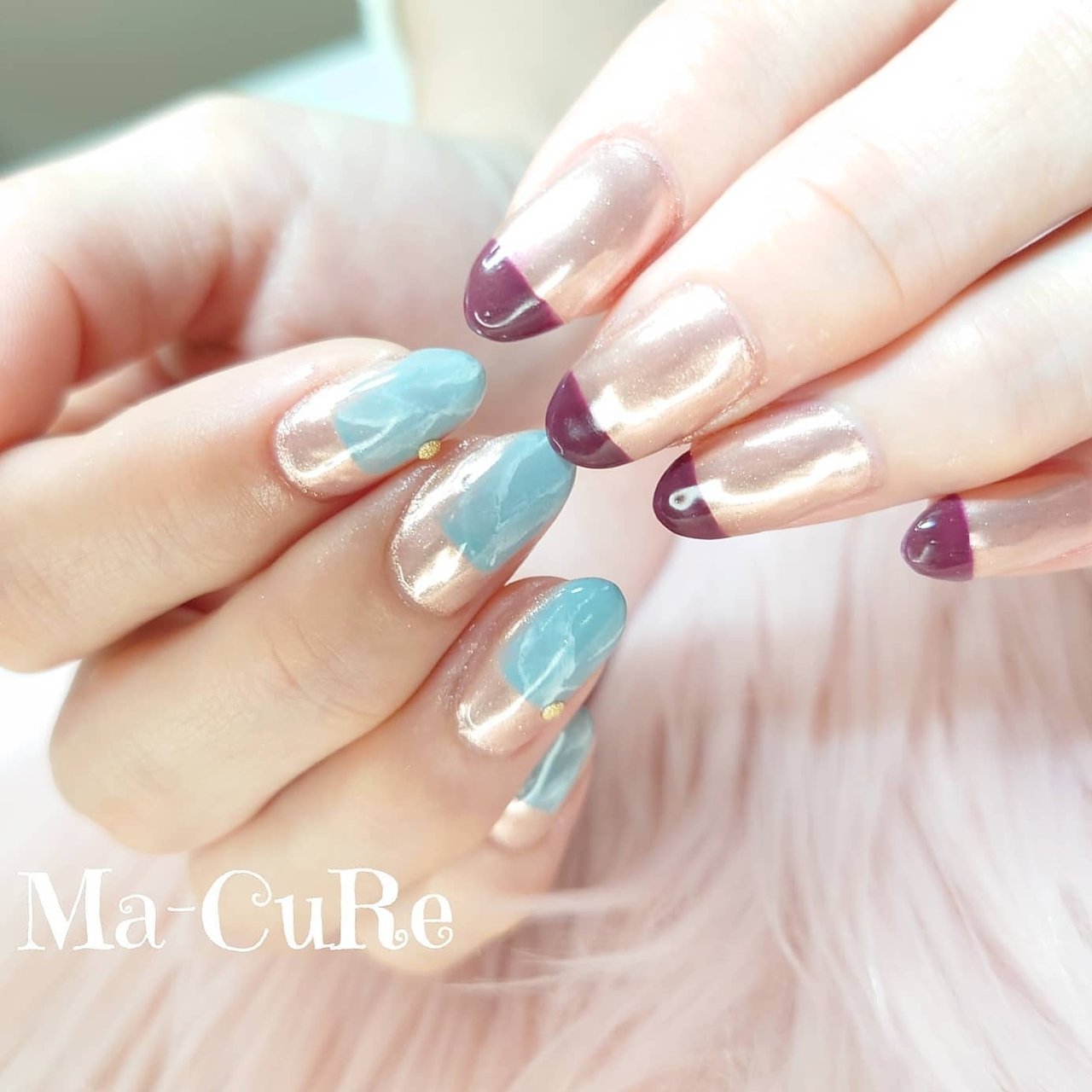 秋 冬 ハンド 変形フレンチ 大理石 𝑴𝒂 𝑪𝒖𝑹𝒆 ﾏｰｷｭｱ のネイルデザイン No ネイルブック