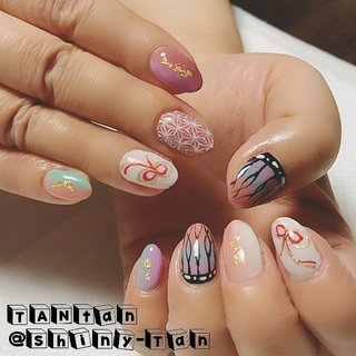 #鬼滅の刃 #鬼滅の刃ネイル #禰豆子 #禰豆子ネイル #麻の葉 #麻の葉ネイル #縦グラデーション #市松模様 #和柄 #和柄ネイル #胡蝶しのぶ #胡蝶しのぶネイル #オーダーデザインネイル6,000円 #お正月 #パーティー #ハンド #グラデーション #痛ネイル #和柄 #ミディアム #ピンク #グリーン #パープル #ジェルネイル #お客様 #TanTan（坦坦） #ネイルブック