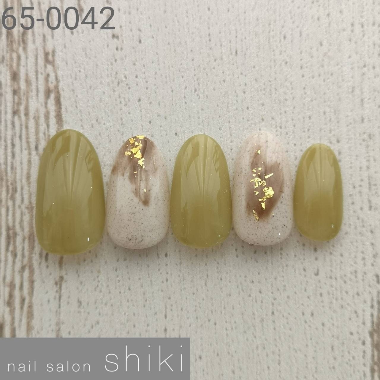 秋 冬 ハンド シンプル ショート Kanaのネイルデザイン No ネイルブック