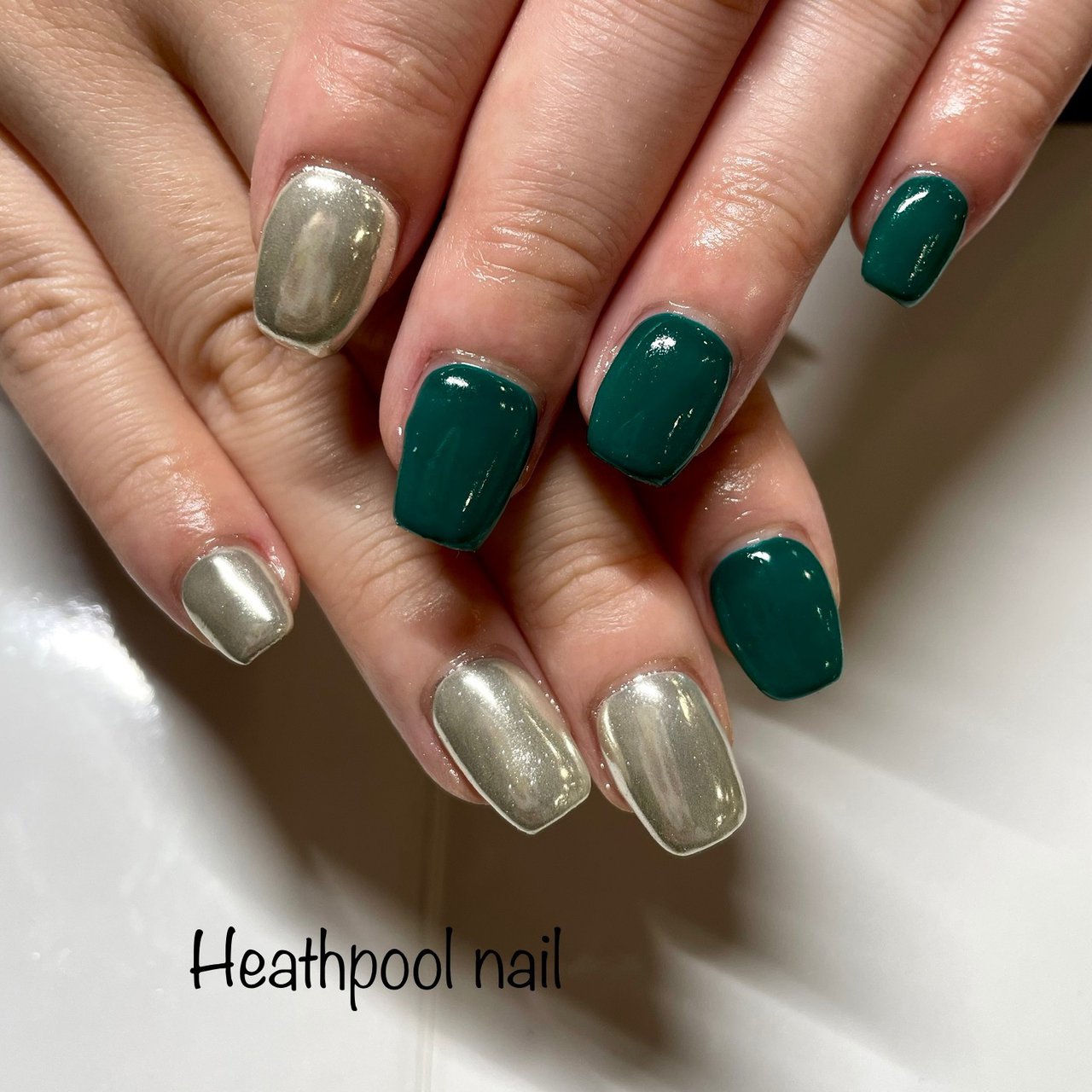 ハンド ワンカラー ミラー グリーン シルバー Heathpoolnailのネイルデザイン No ネイルブック
