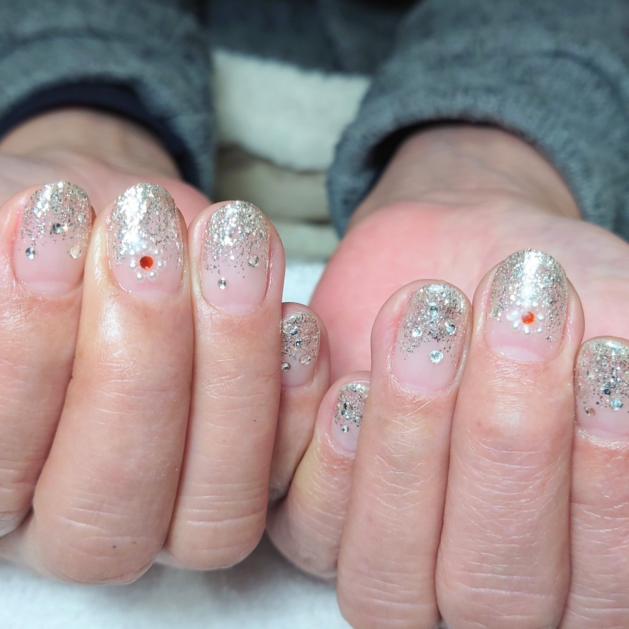 オールシーズン ハンド グラデーション ラメ ショート Nail Space Asmyのネイルデザイン No ネイルブック