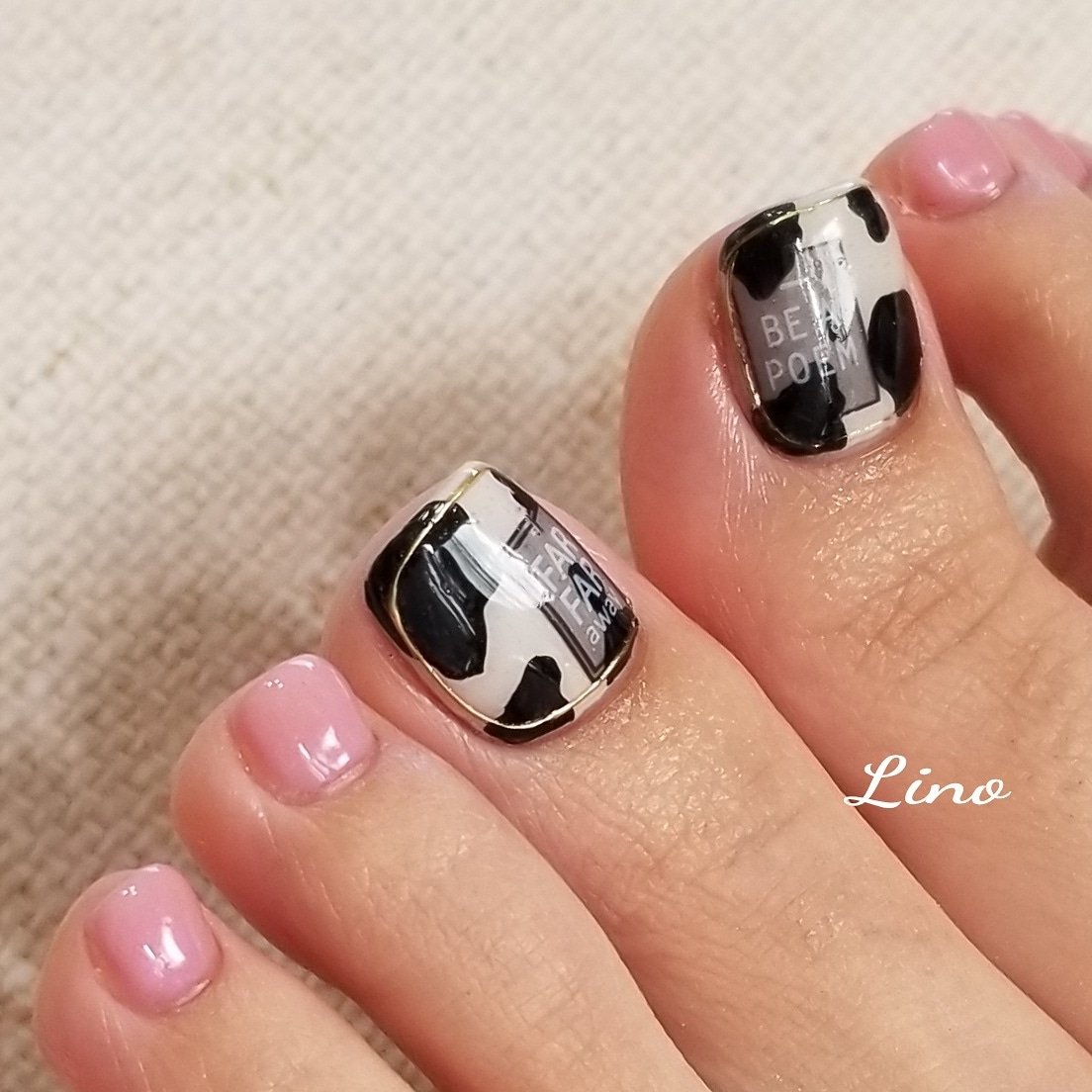 オールシーズン フット アニマル柄 Nail Linoのネイルデザイン No ネイルブック