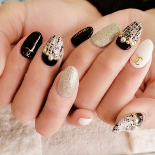 人気順 有料追加パーツ有りのネイルデザイン ネイルブック