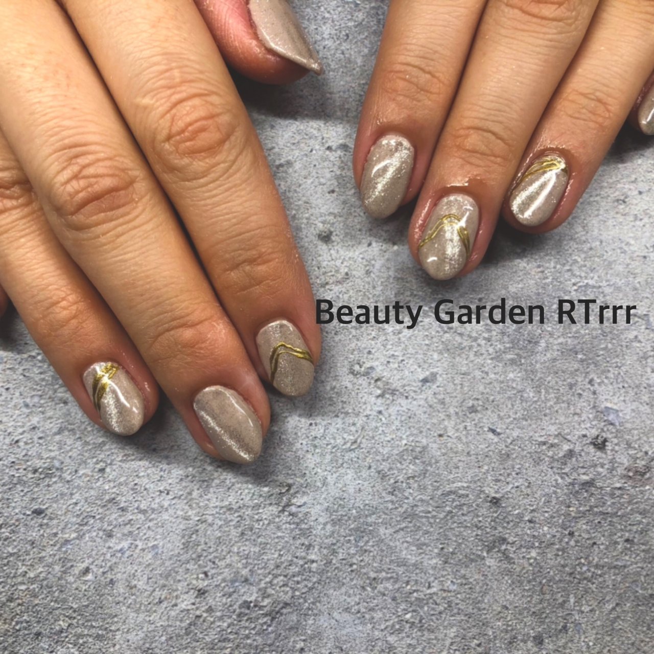 冬 オールシーズン 卒業式 オフィス ハンド ネイル マツエク まつ毛カール 三重県松阪市ラトゥール パラジェル取扱サロン のネイル デザイン No ネイルブック