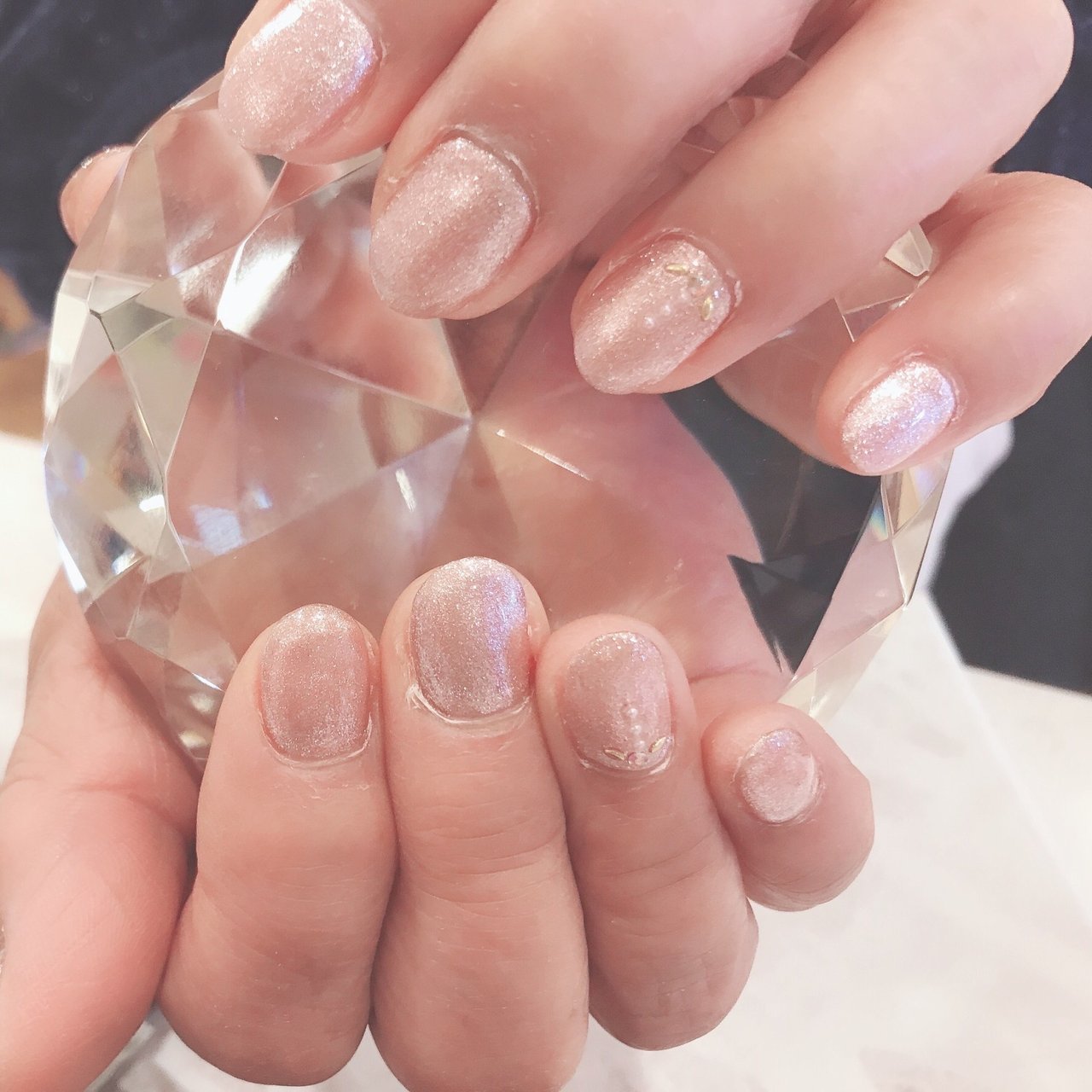 ピンク ゴールド ジェル お客様 L Vevi エル ヴェヴィのネイルデザイン No ネイルブック