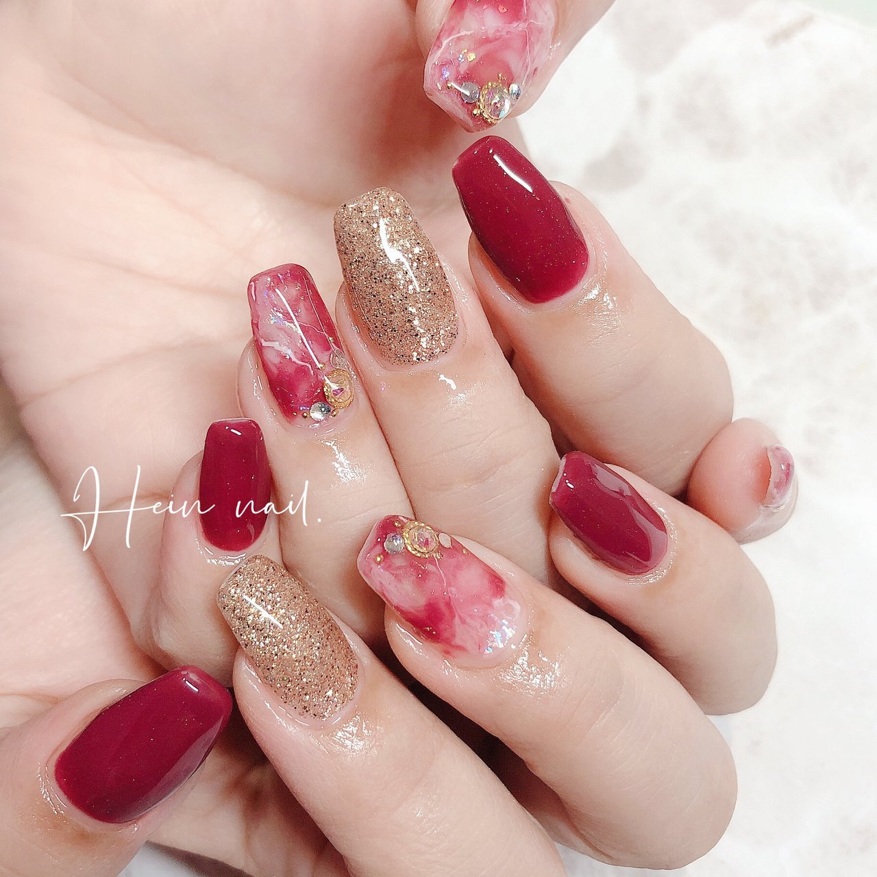 ボルドー ゴールド Hein Nail のネイルデザイン No ネイルブック