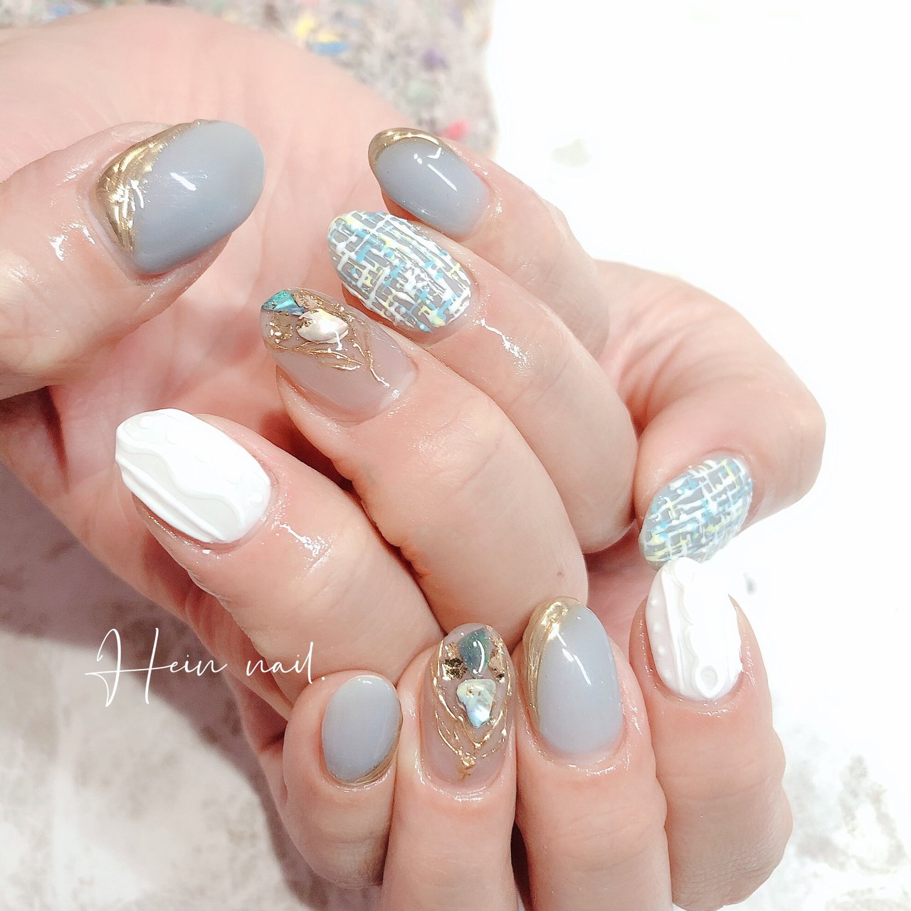 ホワイト 水色 ゴールド Enaのネイルデザイン No ネイルブック