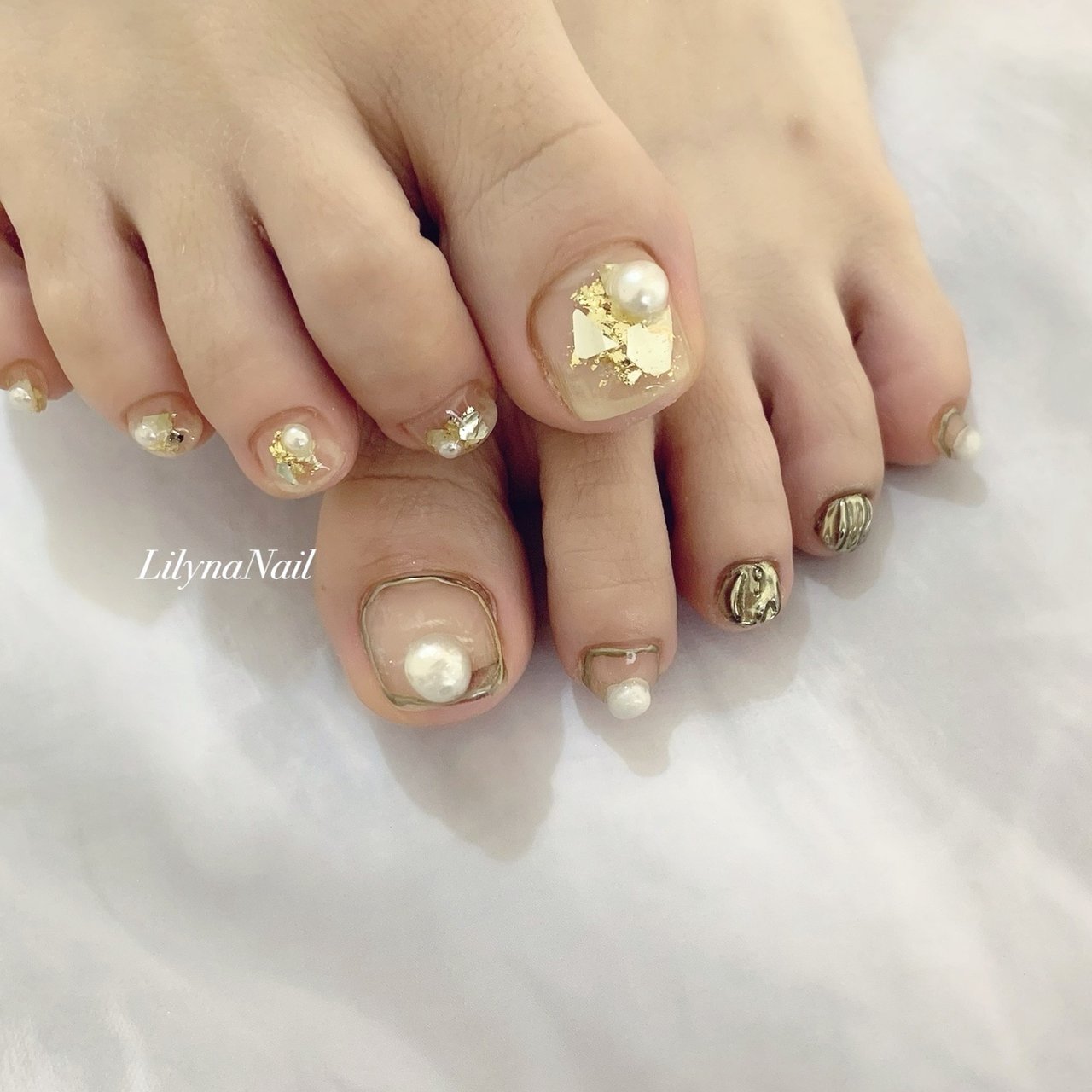 冬 オールシーズン デート 女子会 フット Nailsalon Lilynaのネイルデザイン No ネイルブック