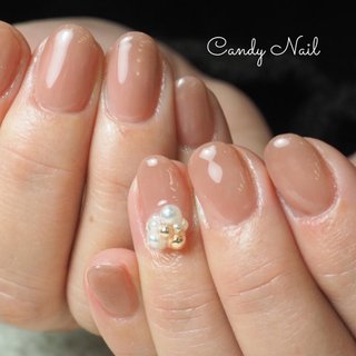 パール盛りネイルのネイルデザイン ネイルブック