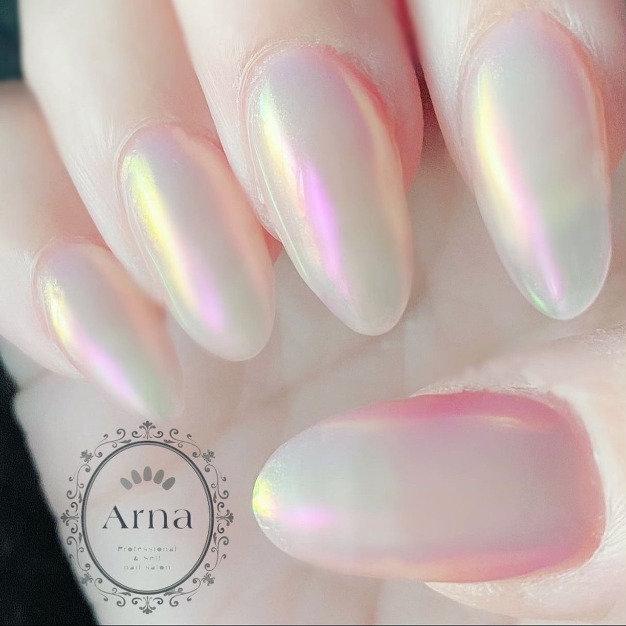 ワンカラー シースルー マット オーロラ ミラー Nailsalon Arnaのネイルデザイン No ネイルブック