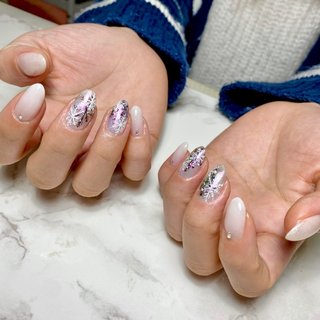 冬 パープル 白グラデーションのネイルデザイン ネイルブック