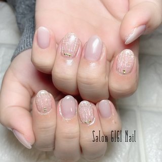 オールシーズン ハンド シンプル ワンカラー ミディアム Salon Gigi Nail のネイルデザイン No ネイル ブック