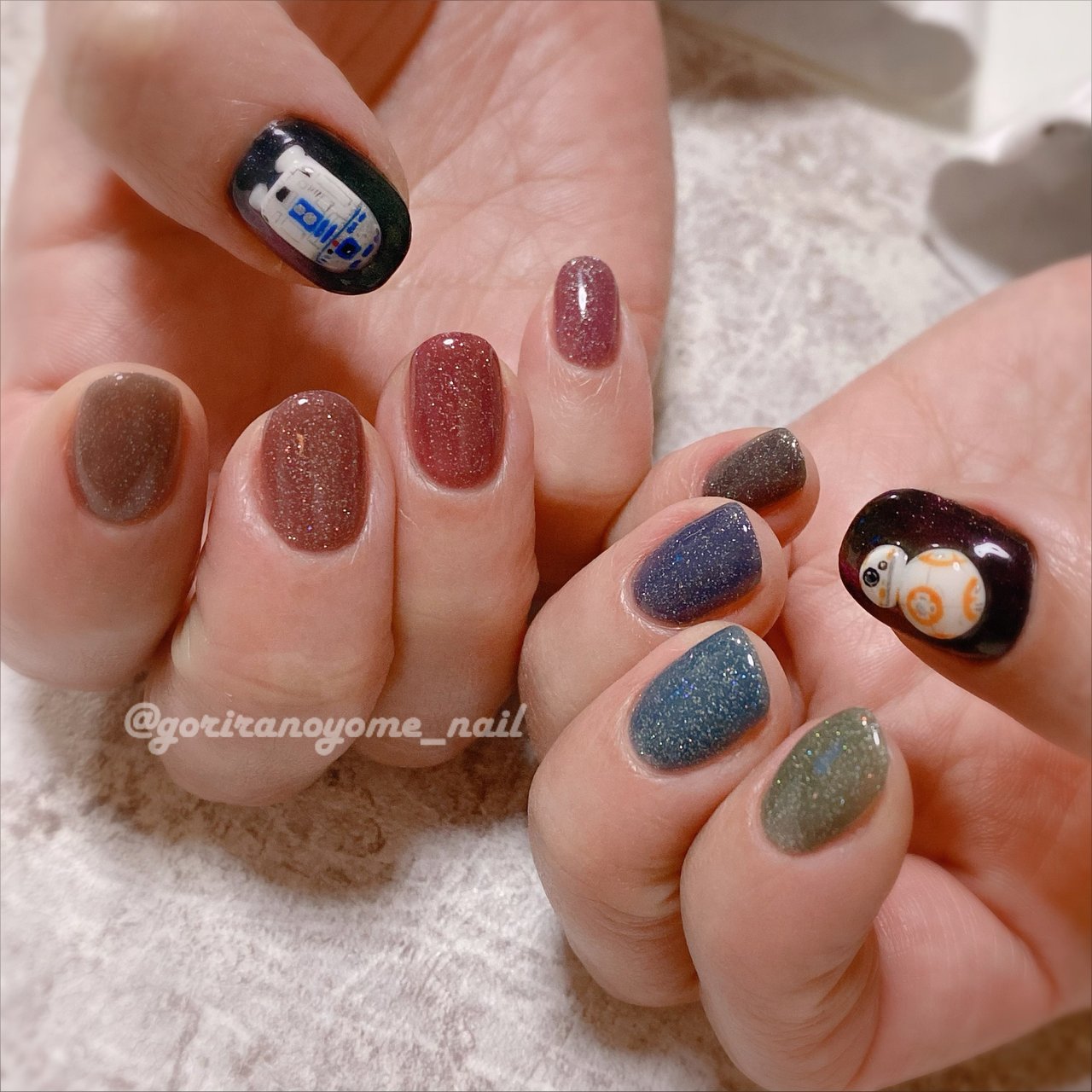 冬/オールシーズン/ハンド/ショート/カラフル - NAILSALON 710-ﾅﾅｲﾁｾﾞﾛ
