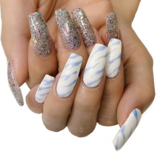 22年 新着順 水色 ゼブラアートのネイルデザイン ネイルブック