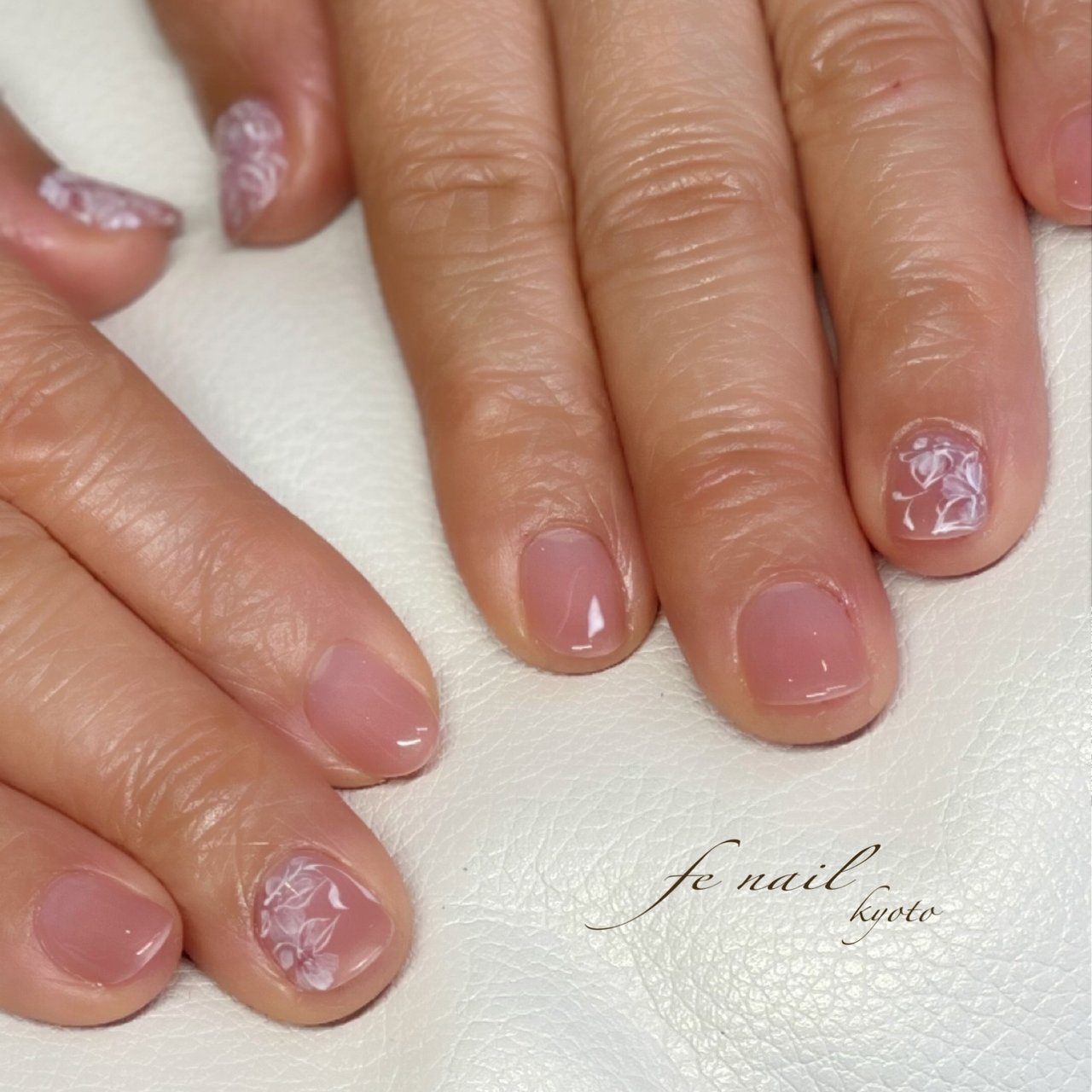 オールシーズン オフィス ハンド グラデーション フラワー Fenailのネイルデザイン No ネイルブック