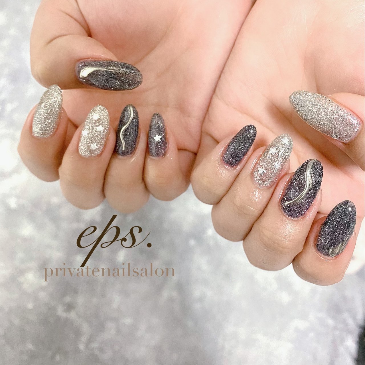 オールシーズン ハンド ニュアンス ネイビー シルバー Eps Yuki のネイルデザイン No ネイルブック