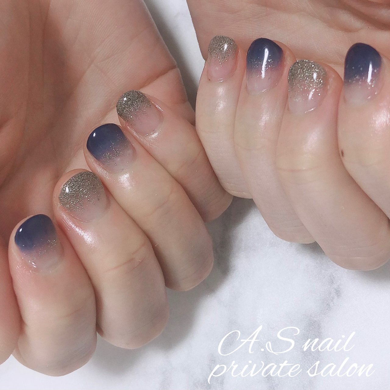 冬 ハンド グラデーション ショート ネイビー Hiroeのネイルデザイン No ネイルブック