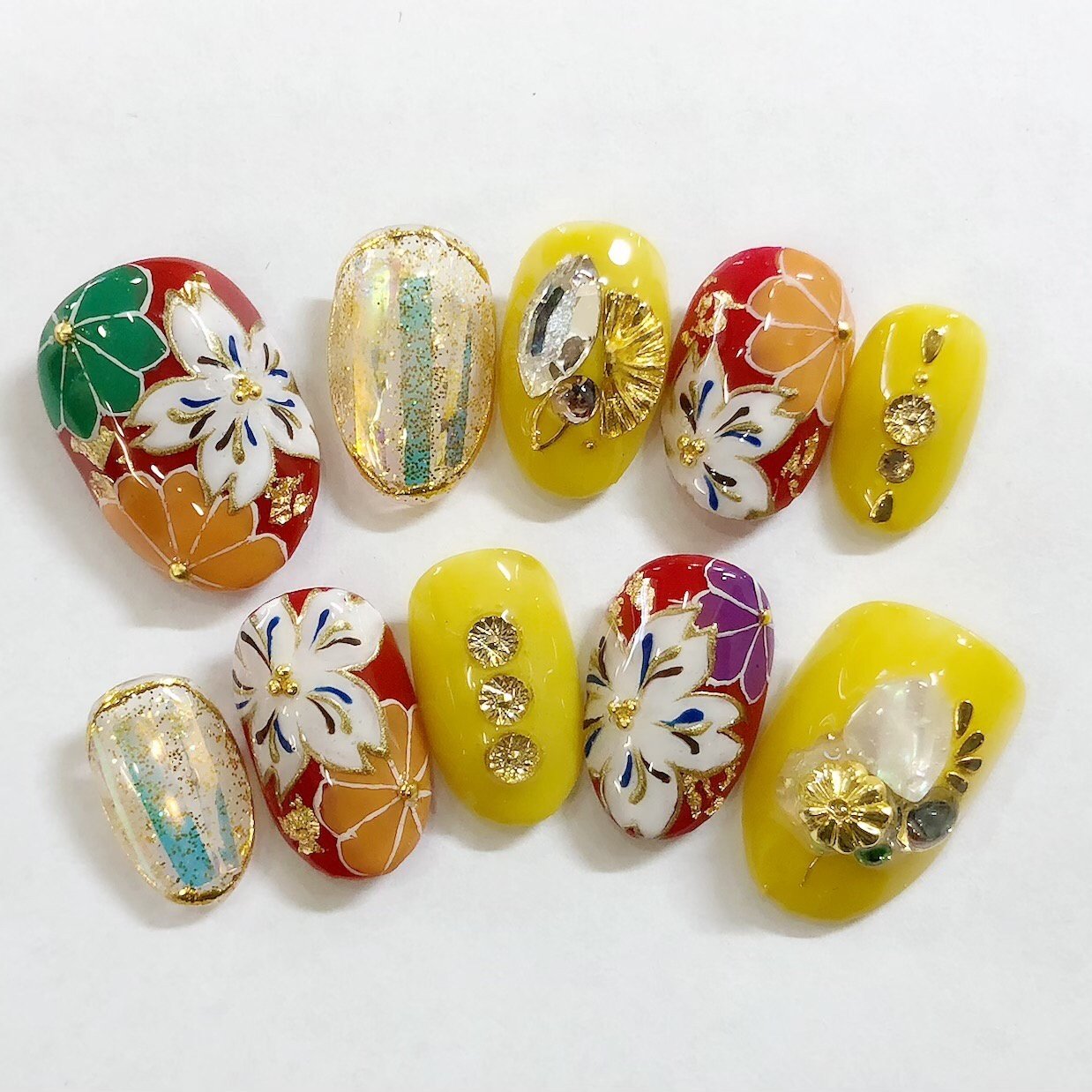 Bineru Beautyのネイルデザイン No ネイルブック