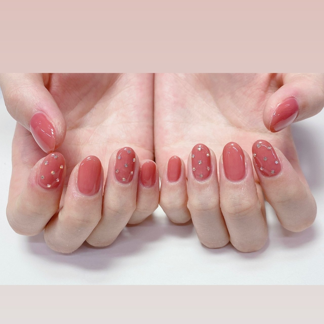 オールシーズン ハンド シンプル ワンカラー ジェル Irish Nail 久屋大通店 アイリッシュネイル パラジェル登録サロン Mao Jel導入サロン のネイルデザイン No ネイルブック