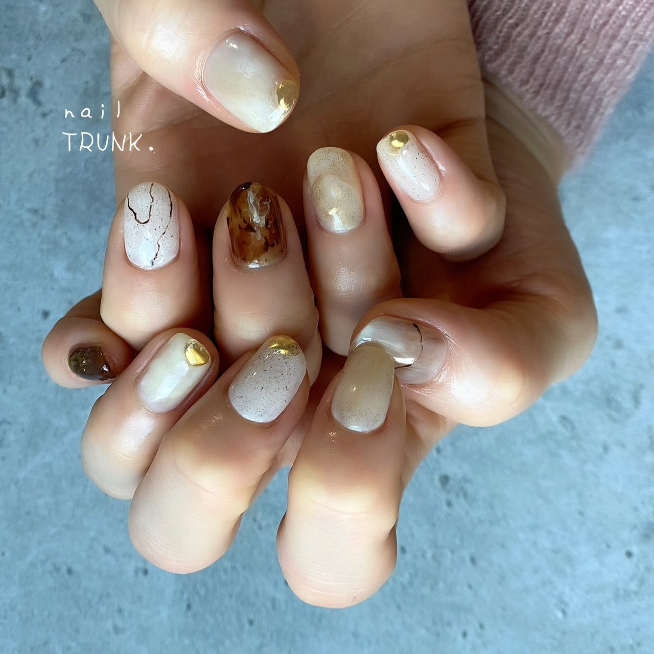 秋 冬 ハンド ニュアンス マーブル Nail Trunkのネイルデザイン No ネイルブック