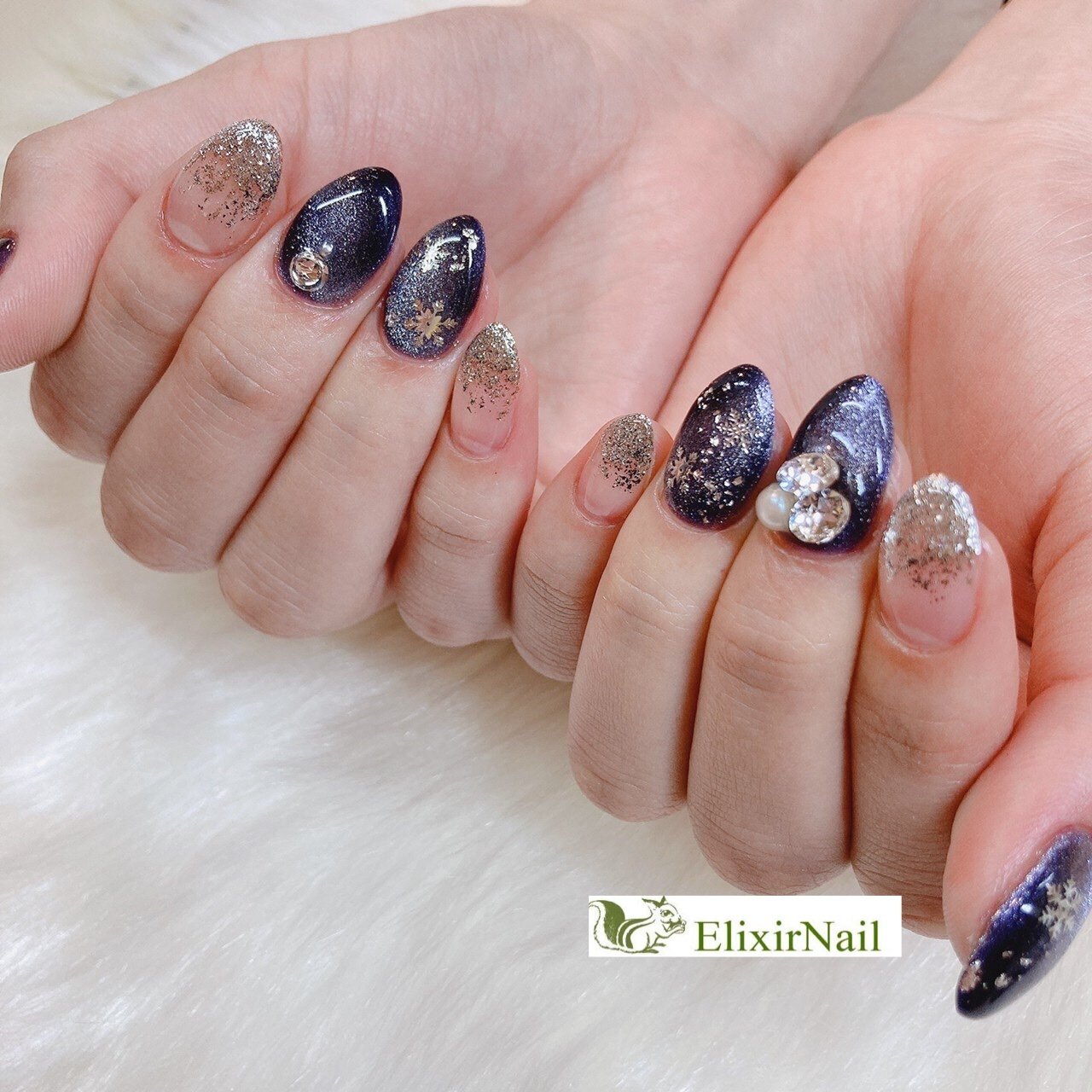 冬 ハンド グラデーション ミディアム ネイビー エリクサーネイルのネイルデザイン No ネイルブック