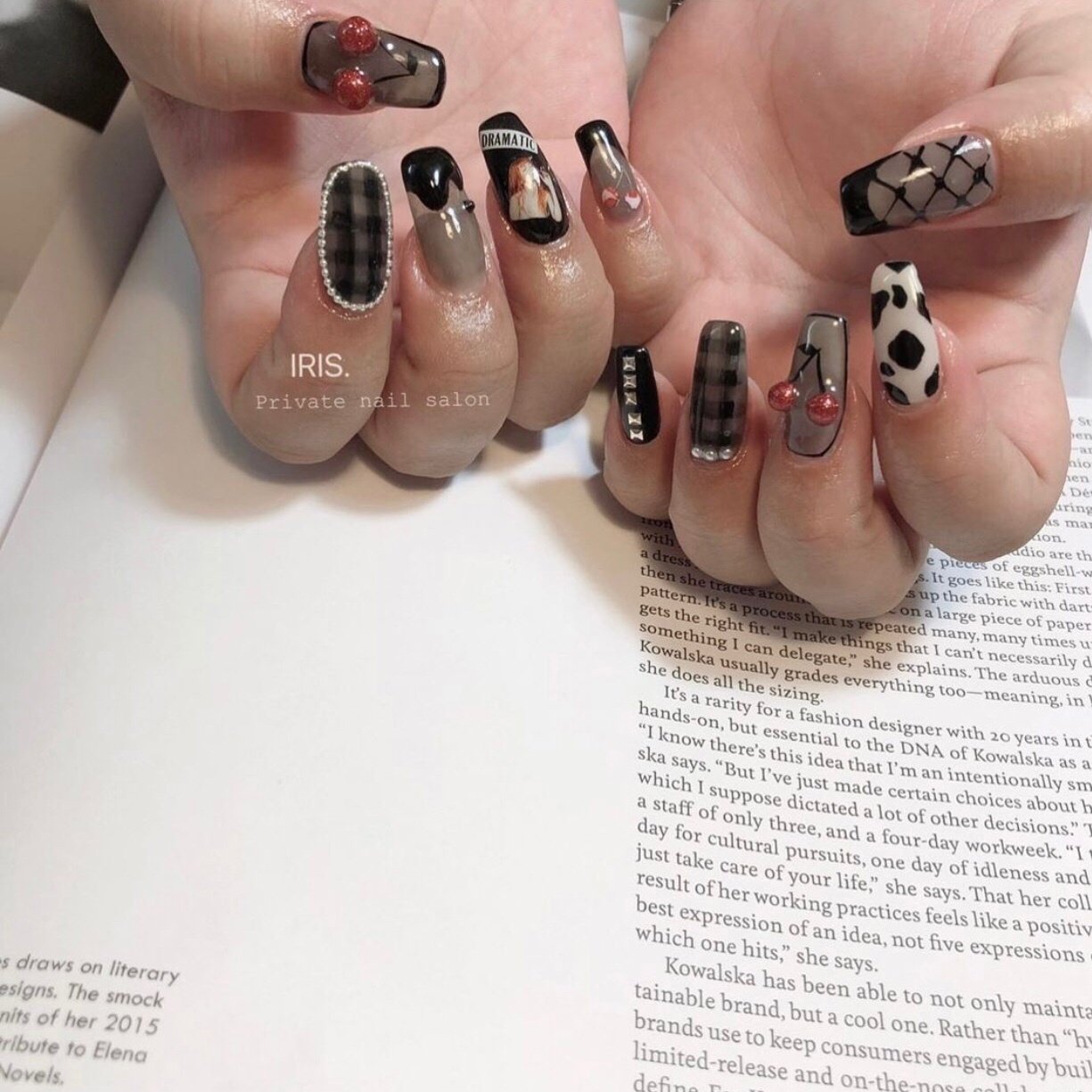 春 冬 パーティー 女子会 ハンド Nail Room Iris のネイルデザイン No ネイルブック