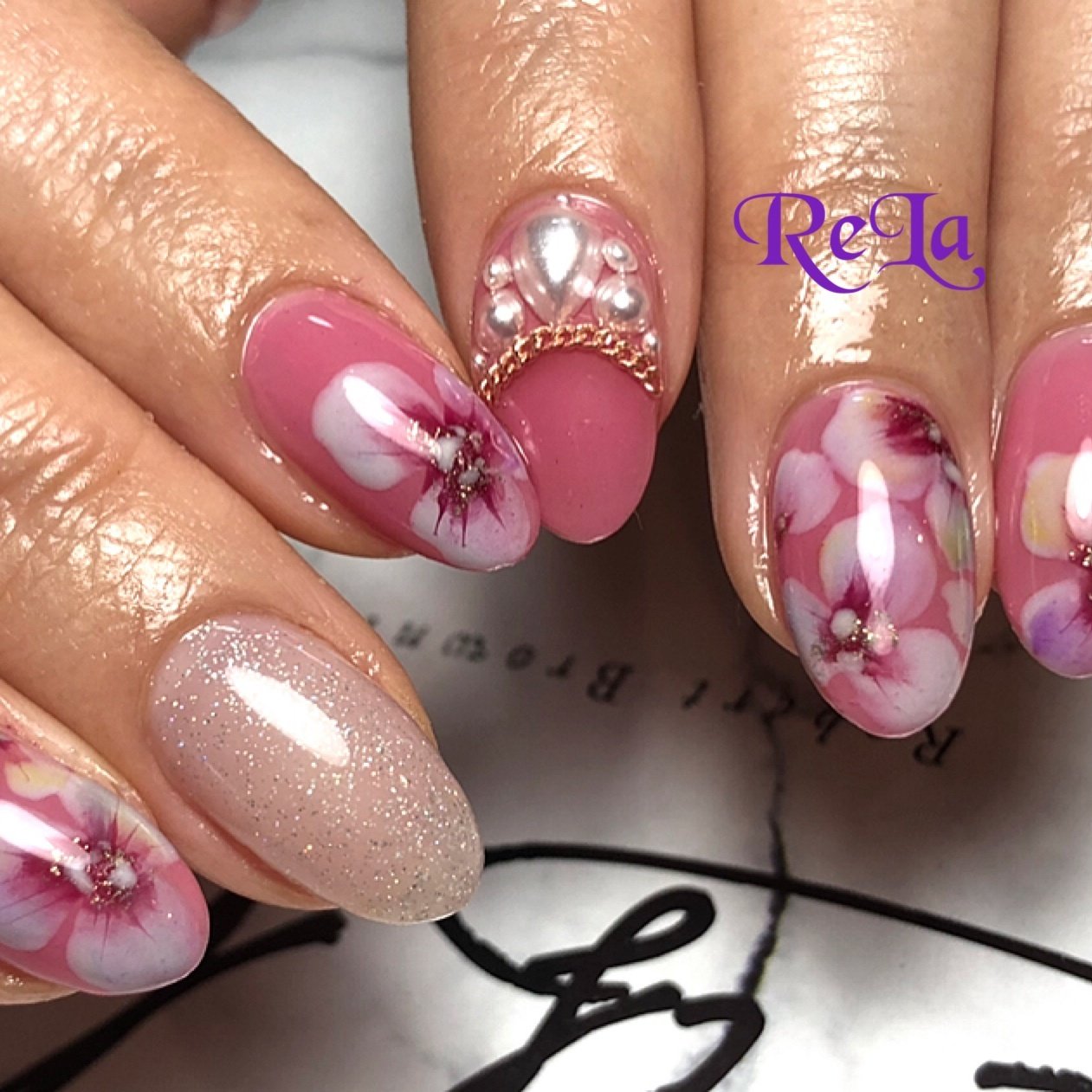 春 フラワー ホワイト ピンク パープル Rela For Nail リラ のネイルデザイン No ネイルブック