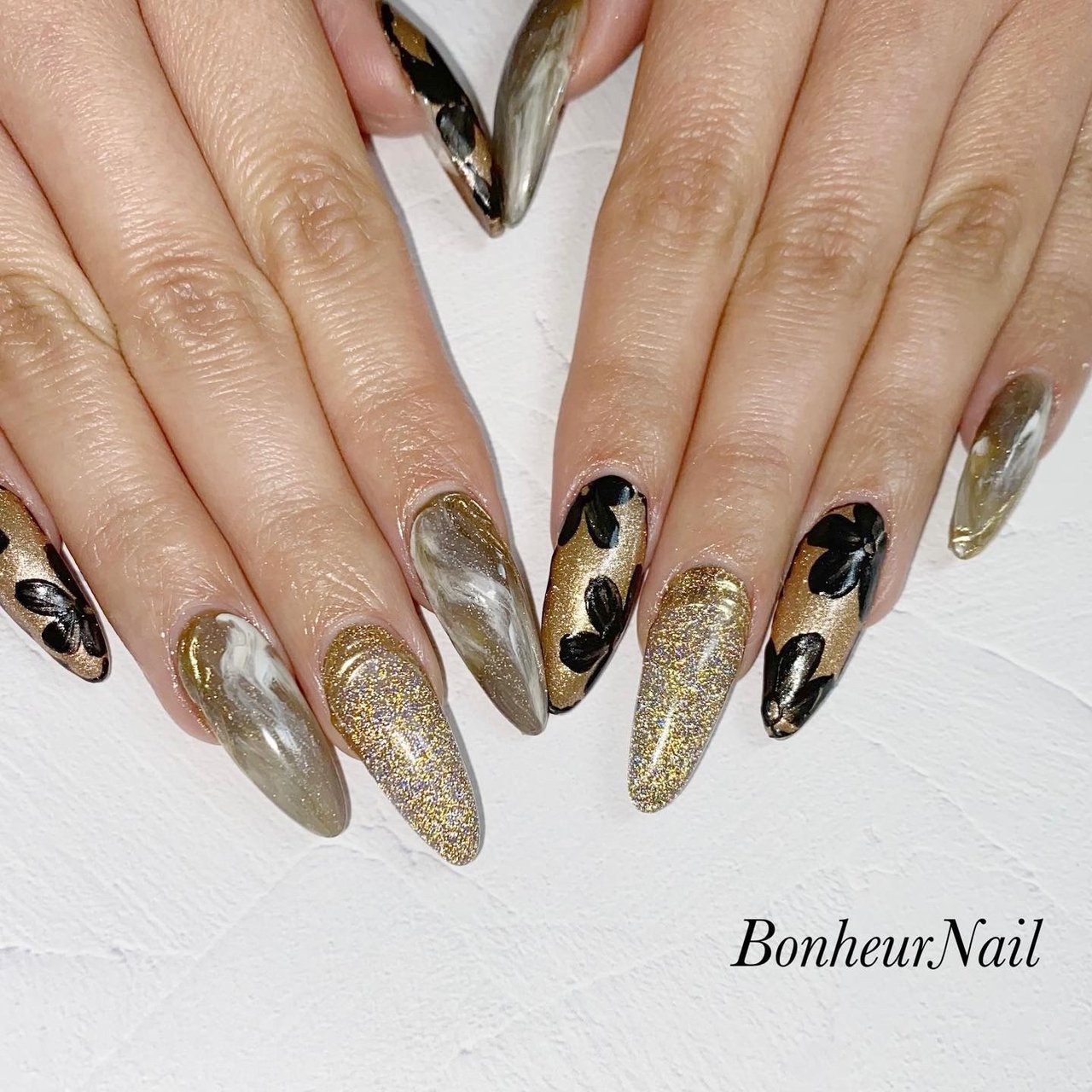 冬 ハンド ニュアンス ロング スカルプチュア Bonheurnailのネイルデザイン No ネイルブック