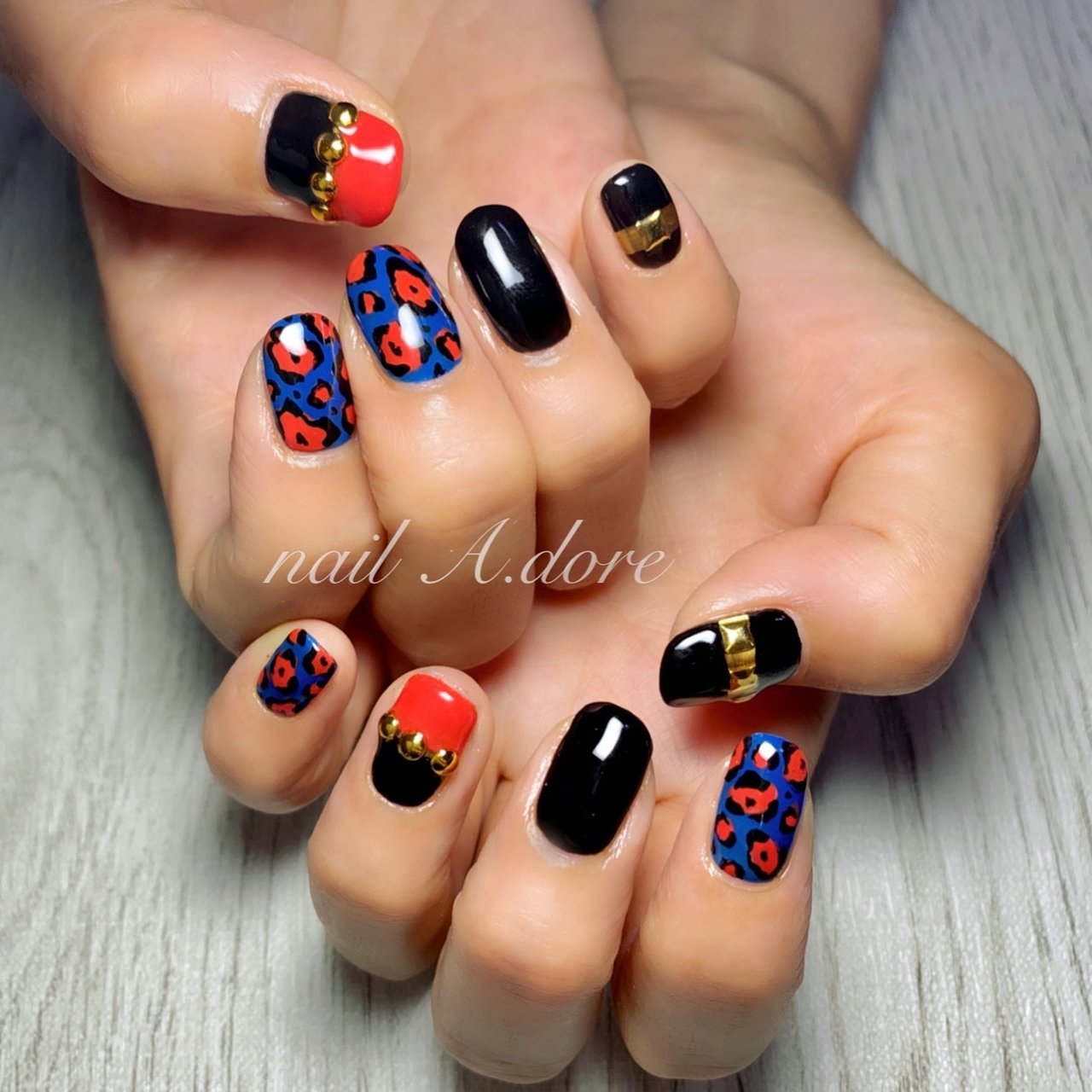 オールシーズン ハンド アニマル柄 バイカラー ロック Nail A Doreのネイルデザイン No ネイルブック