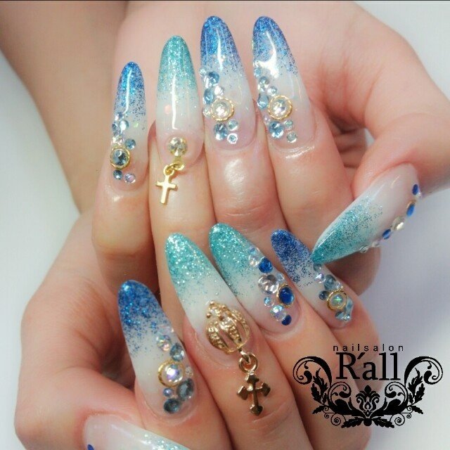 夏 ハンド グラデーション ブルー スカルプチュア Rina Nailのネイルデザイン No 85 ネイルブック