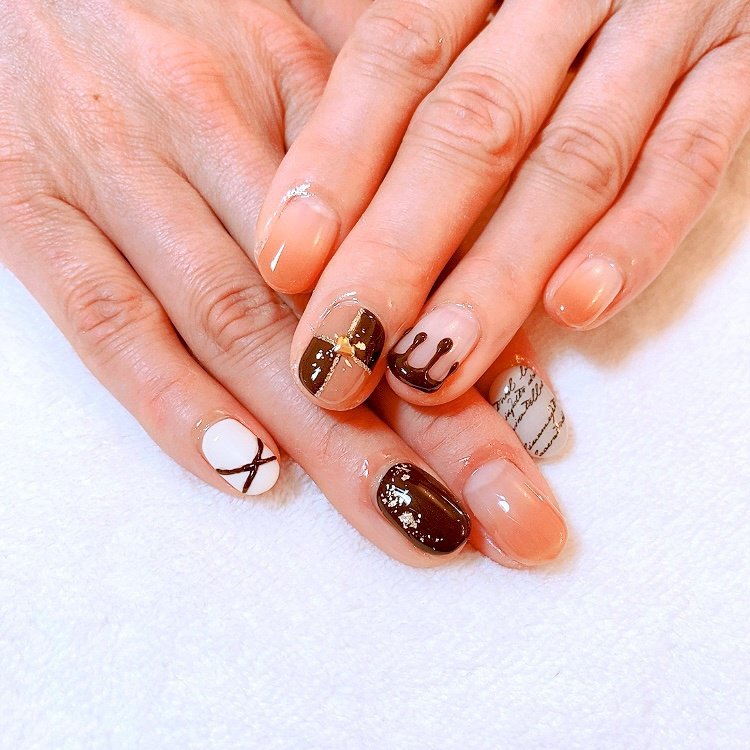 バレンタイン ハンド スイーツ ショート ホワイト 東久留米市 Ypネイル ゆっぴぃのネイルデザイン No ネイルブック