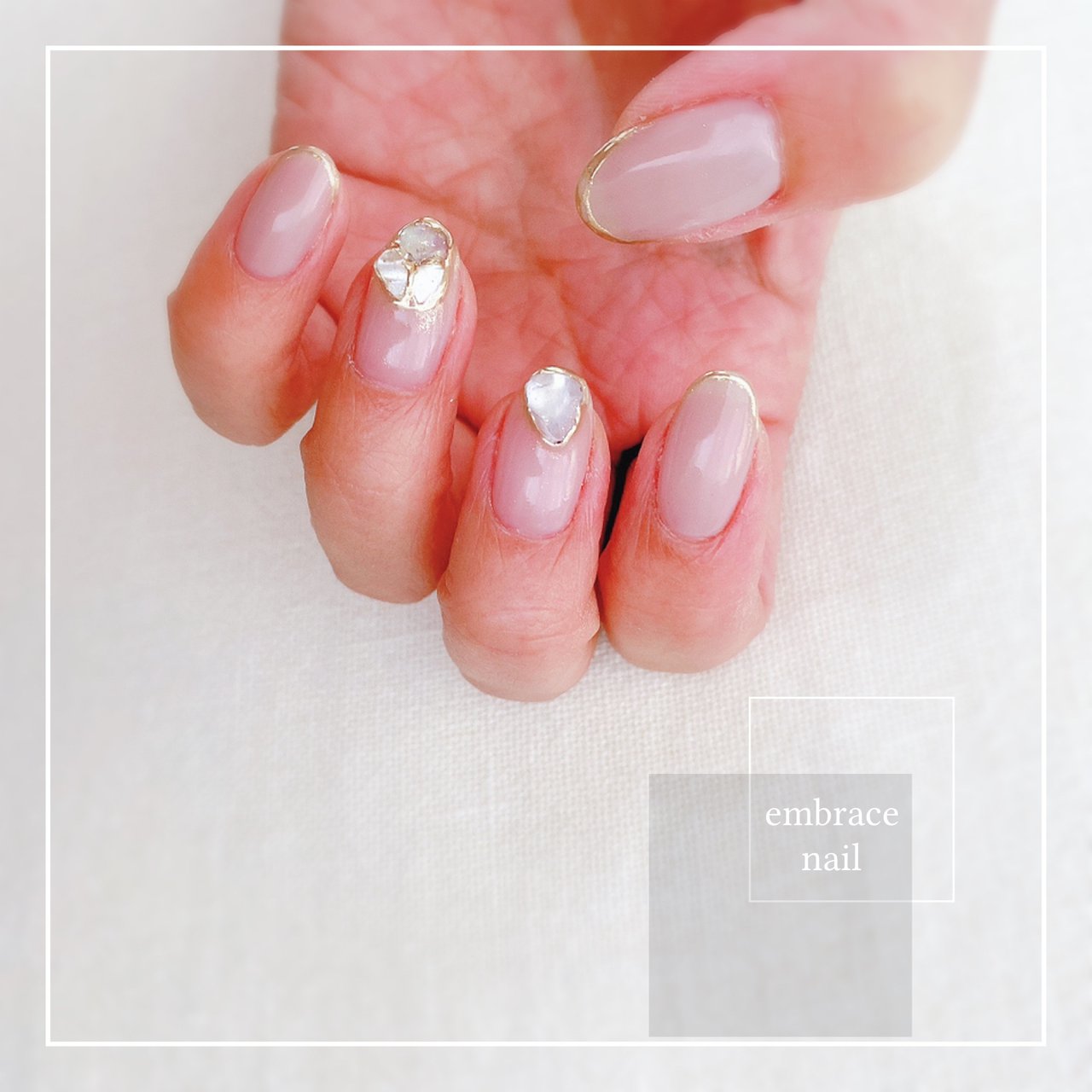 オールシーズン ハンド シンプル シェル ミラー Embrace Nailのネイルデザイン No ネイルブック