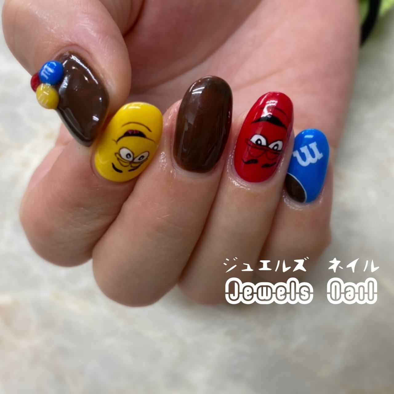 冬 バレンタイン パーティー ワンカラー イニシャル パラジェル登録サロン ジュエルズネイルのネイルデザイン No ネイルブック