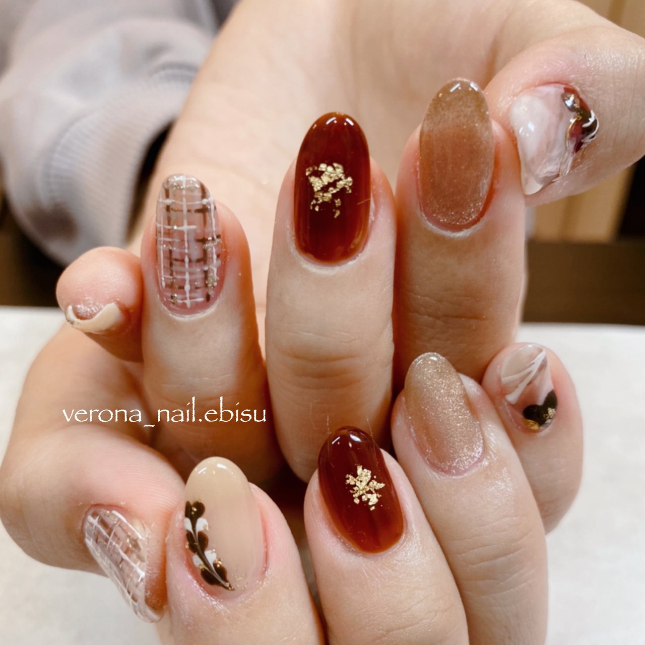 春 バレンタイン オフィス 女子会 ハンド Veronaのネイルデザイン No ネイルブック