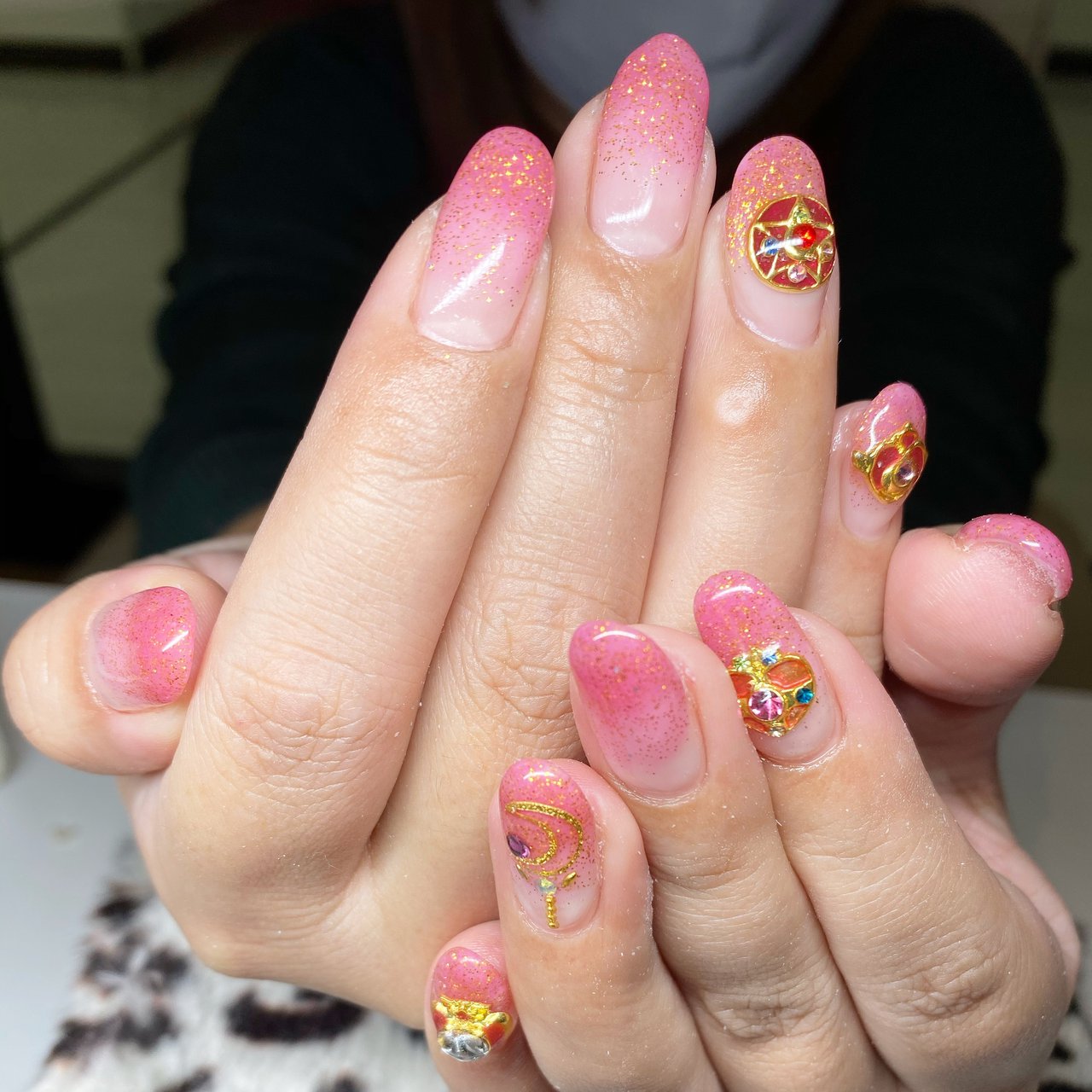 オールシーズン ハンド シンプル グラデーション 痛ネイル Micaramel Nailのネイルデザイン No ネイルブック