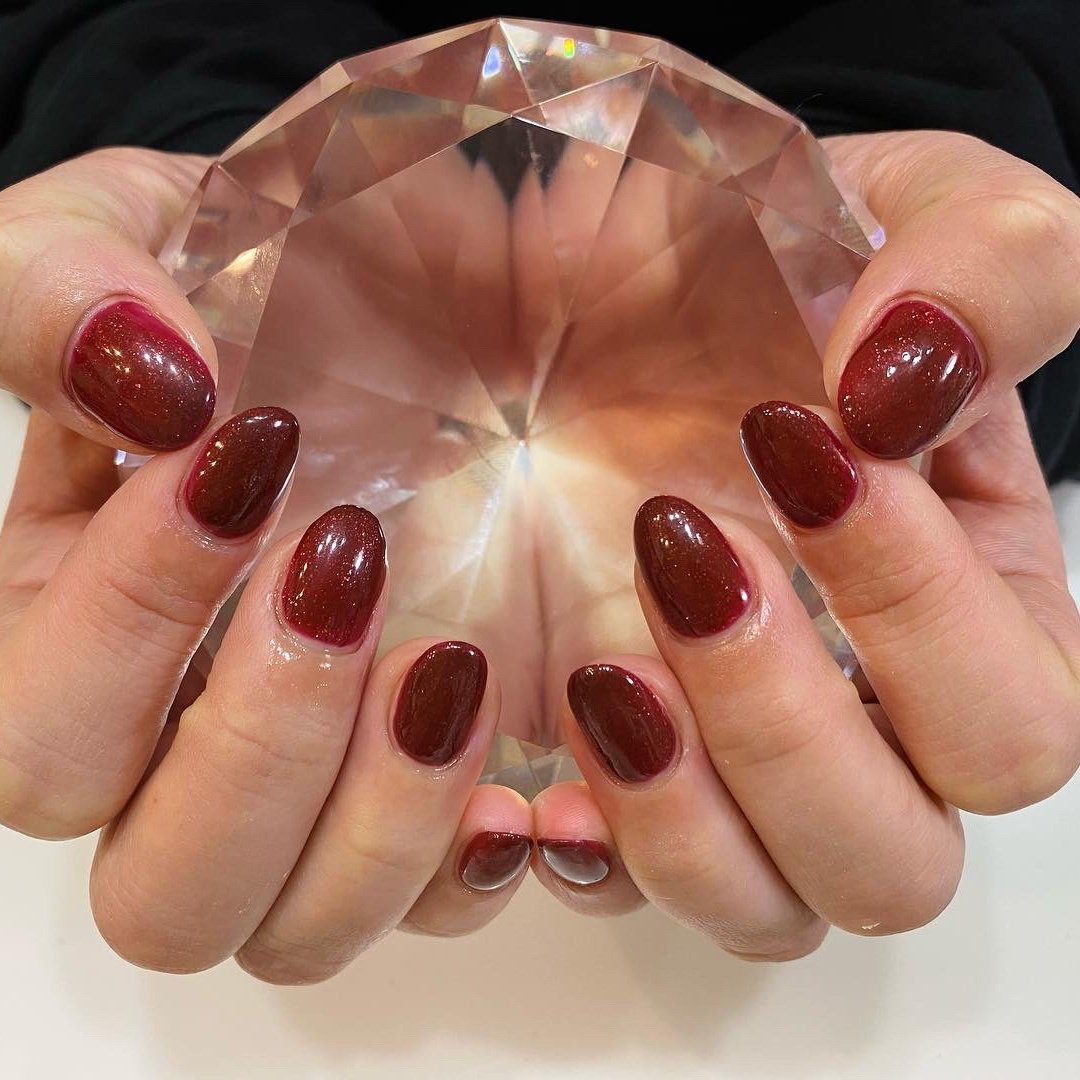 秋 冬 ショート ボルドー セルフネイル S H O K O のネイルデザイン No ネイルブック