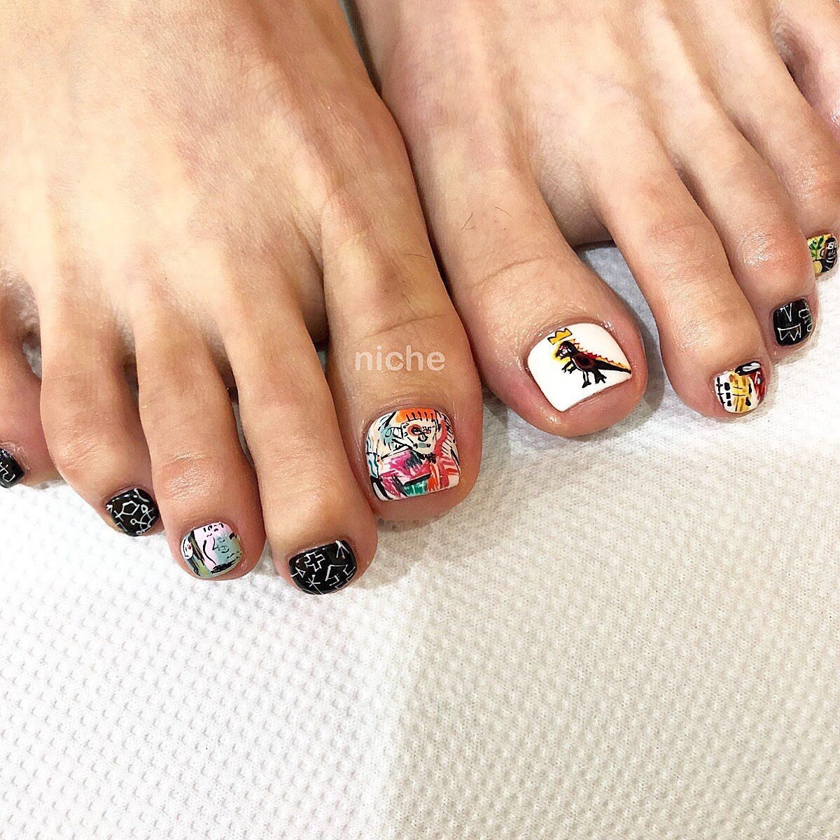 夏 オールシーズン リゾート フット キャラクター Nailsalonniche ネイルサロンニッチのネイルデザイン No ネイル ブック